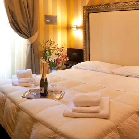Domus Romantica Екстериор снимка